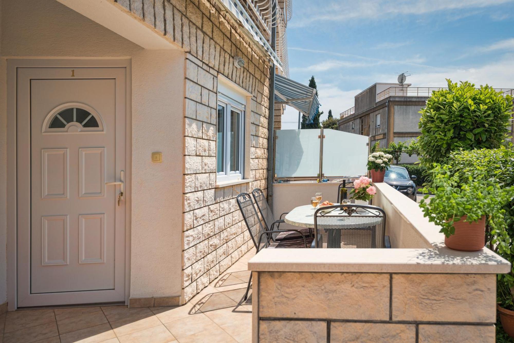 Villa Daniela Trogir Exteriör bild