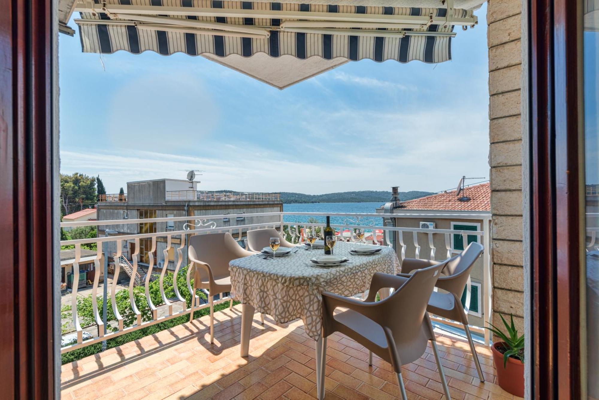 Villa Daniela Trogir Exteriör bild